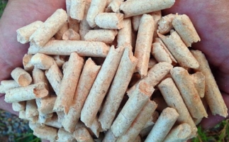 生物質(zhì)為什么要做成顆粒燃料后再燃燒？