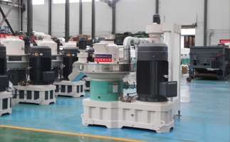 購買鋸末顆粒機(jī)開顆粒廠的朋友注意了！